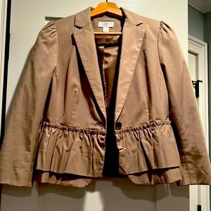 ANN TAYLOR LOFT PETITES BEIGE ONE BUTTON SHORT JACKET WITH RUFFLE SIZE 4P